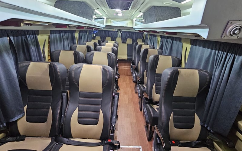 Force-Tempo-Traveller-im-2-min